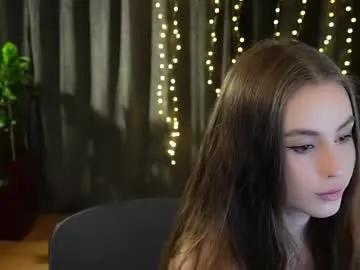_elicharm from Chaturbate