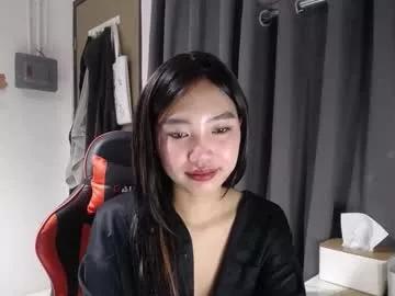 _ellevivien from Chaturbate