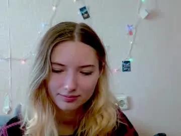 _kikiclark_ from Chaturbate is Freechat