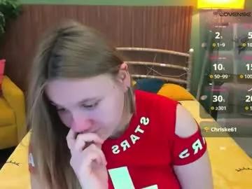 Try our streaming cams variety and talk on a personal level with our adorable girls streamers, showing off their bountiful shapes and dildos.