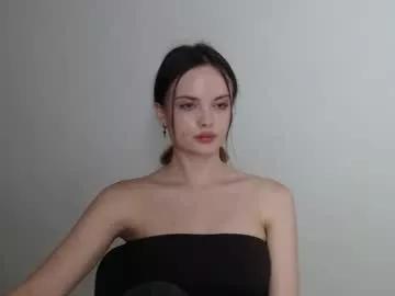 a_ariella_ from Chaturbate