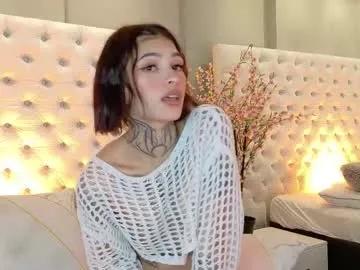 aa_lunit from Chaturbate