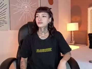 aa_lunit from Chaturbate