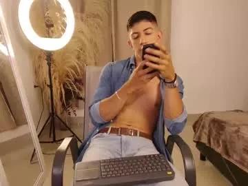 aa_xel from Chaturbate