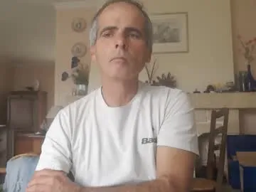 Aalex1717 from Chaturbate