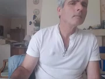 Aalex1717 from Chaturbate