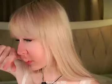 Aameow from Chaturbate