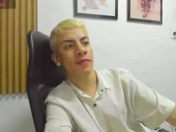 Aaron_1806 from Chaturbate