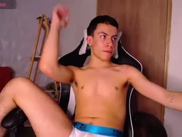 Aaron_1806 from Chaturbate