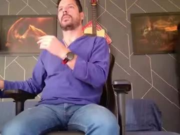 aaronbomer from Chaturbate