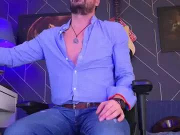 aaronbomer from Chaturbate