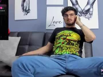 Aaronfuentes7 from Chaturbate