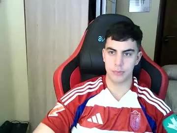 aaronlavine from Chaturbate