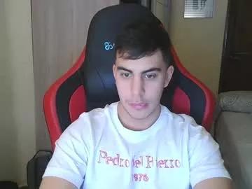 aaronlavine from Chaturbate