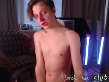 aaronsinn on Chaturbate 