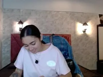 adaira31 on Chaturbate 