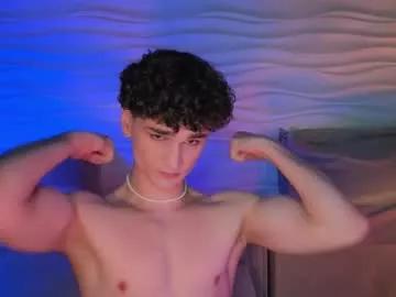 adam_21cm from Chaturbate