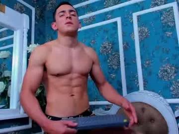 adam_bull from Chaturbate