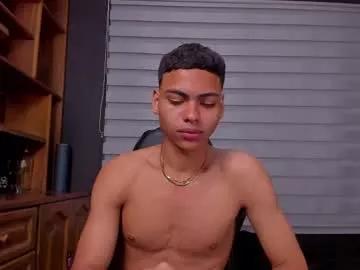 adam_piarse from Chaturbate
