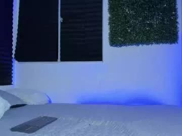 adam_thomass from Chaturbate