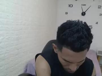 adamwarner32 from Chaturbate