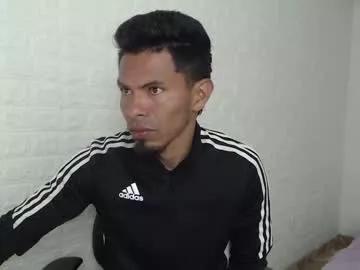 adamwarner32 from Chaturbate