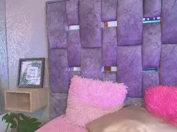 adhara_paiton from Chaturbate