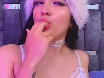 adhara_paiton from Chaturbate