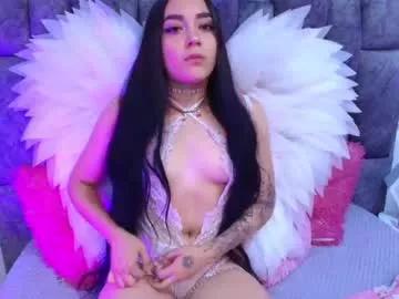 adhara_paiton from Chaturbate