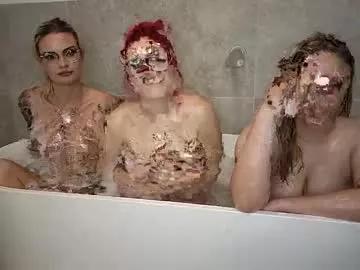 Cling to live show with aimee_jay94 from Chaturbate 