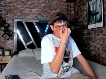 akas_miller on Chaturbate 