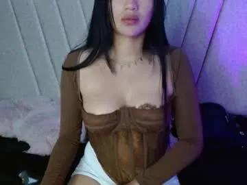 Alahia_sweet_official from Chaturbate