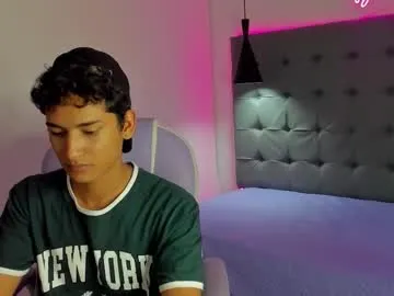 Alamgrey_ from Chaturbate