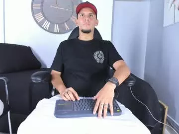 Alan__smith from Chaturbate