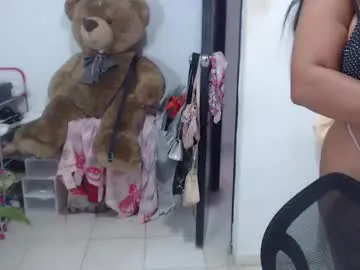 alanajonees on Chaturbate 