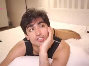 alandenavarre from Chaturbate