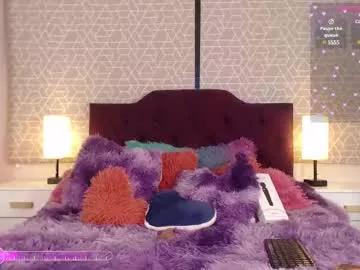 alanna_love01 from Chaturbate