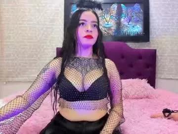 alanna_love01 from Chaturbate