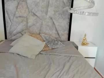 alaskakat from Chaturbate