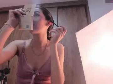 Alejandraaa_ from Chaturbate