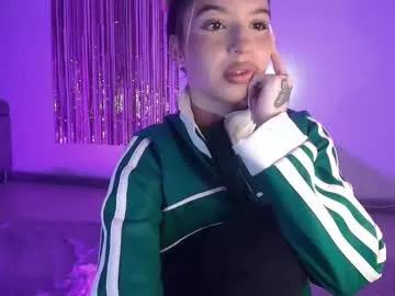 Alina_lee_t from Chaturbate