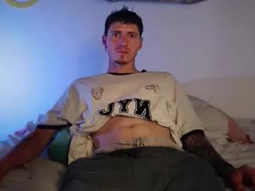 Alisseandjamess from Chaturbate