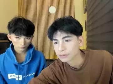 alluring_alpha from Chaturbate