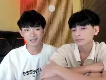 alluring_alpha from Chaturbate