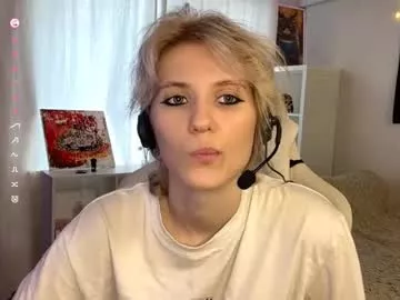 Alluring_vibes_69 from Chaturbate