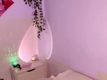ally_clark from Chaturbate