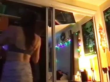 allymcbealxmeow on Chaturbate 