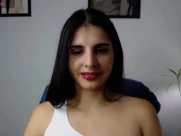 alma_sweet from Chaturbate