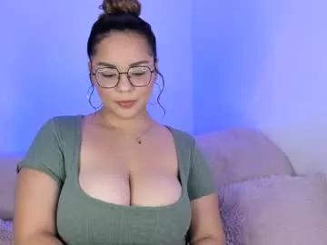 amalia_bennet from Chaturbate