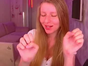 amaliaqueen999 from Chaturbate